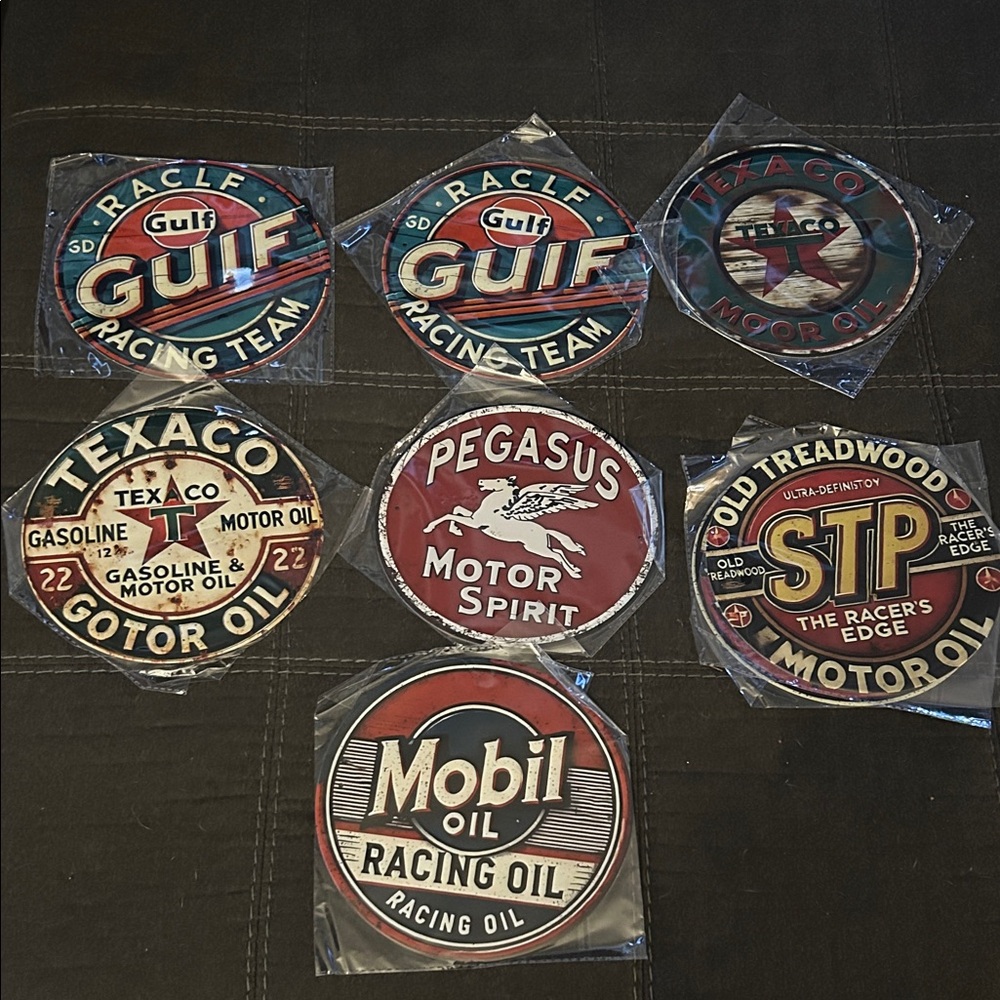 Vintage Oil Company metal signs Set